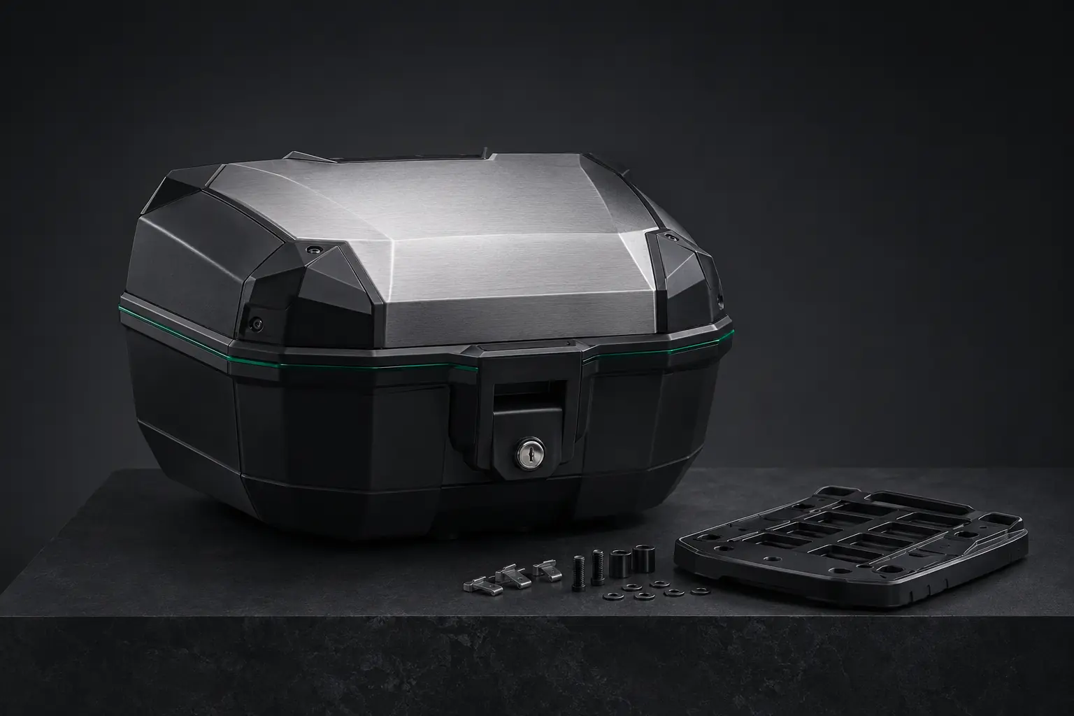Top case VERIDIAN de 42 de litri negru cu panou din aluminiu și placă de montaj